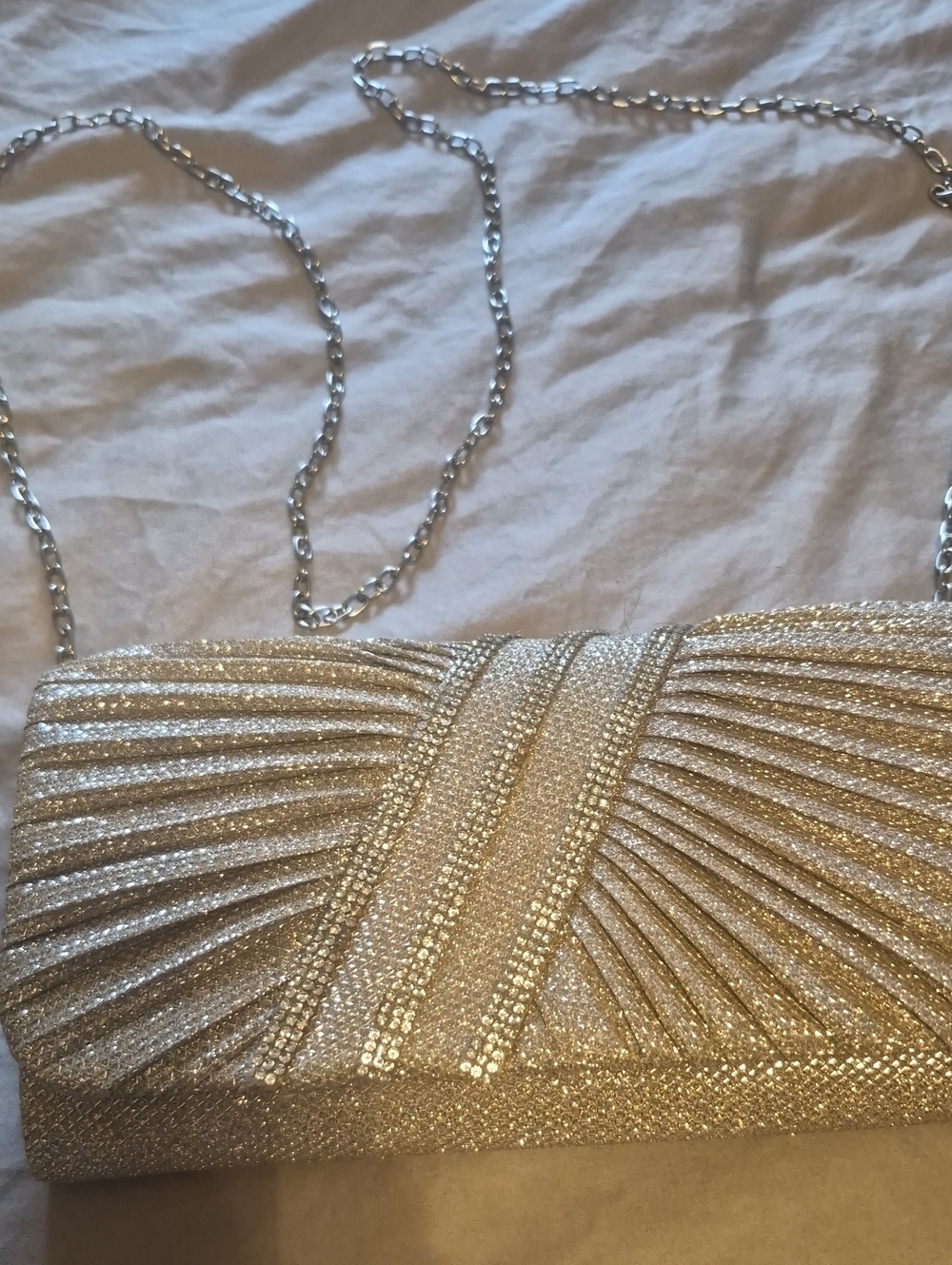 Gold Evening Bag With Chain - Picture 2 of 8